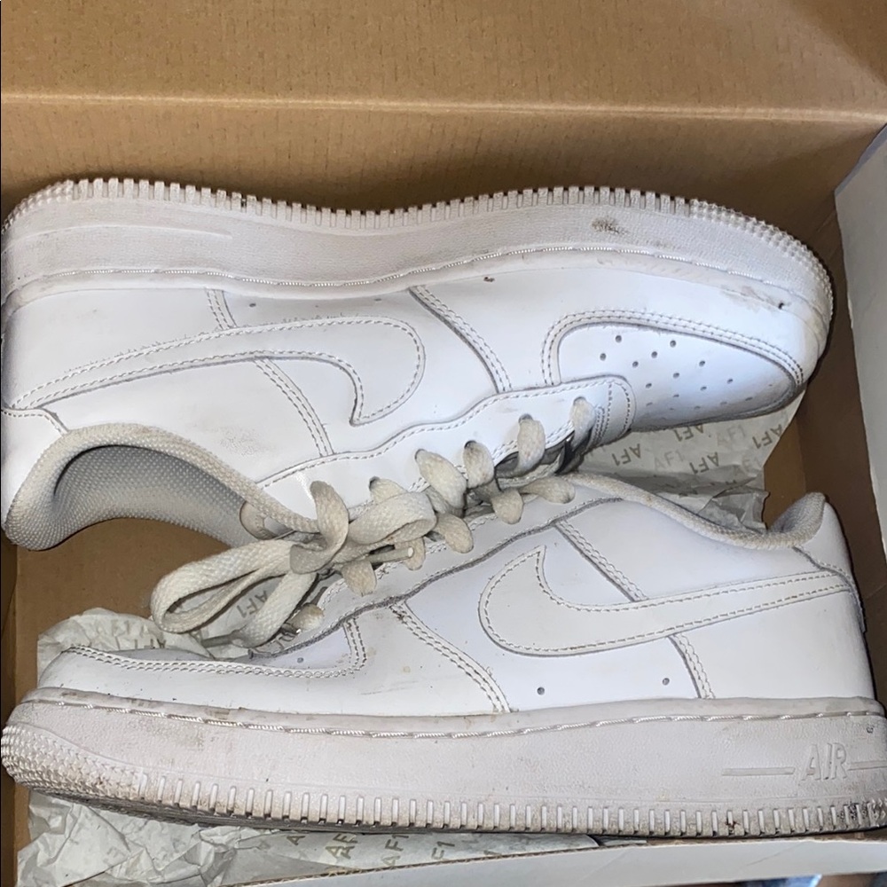 Kids White Nike Air Force 1 Sneakers